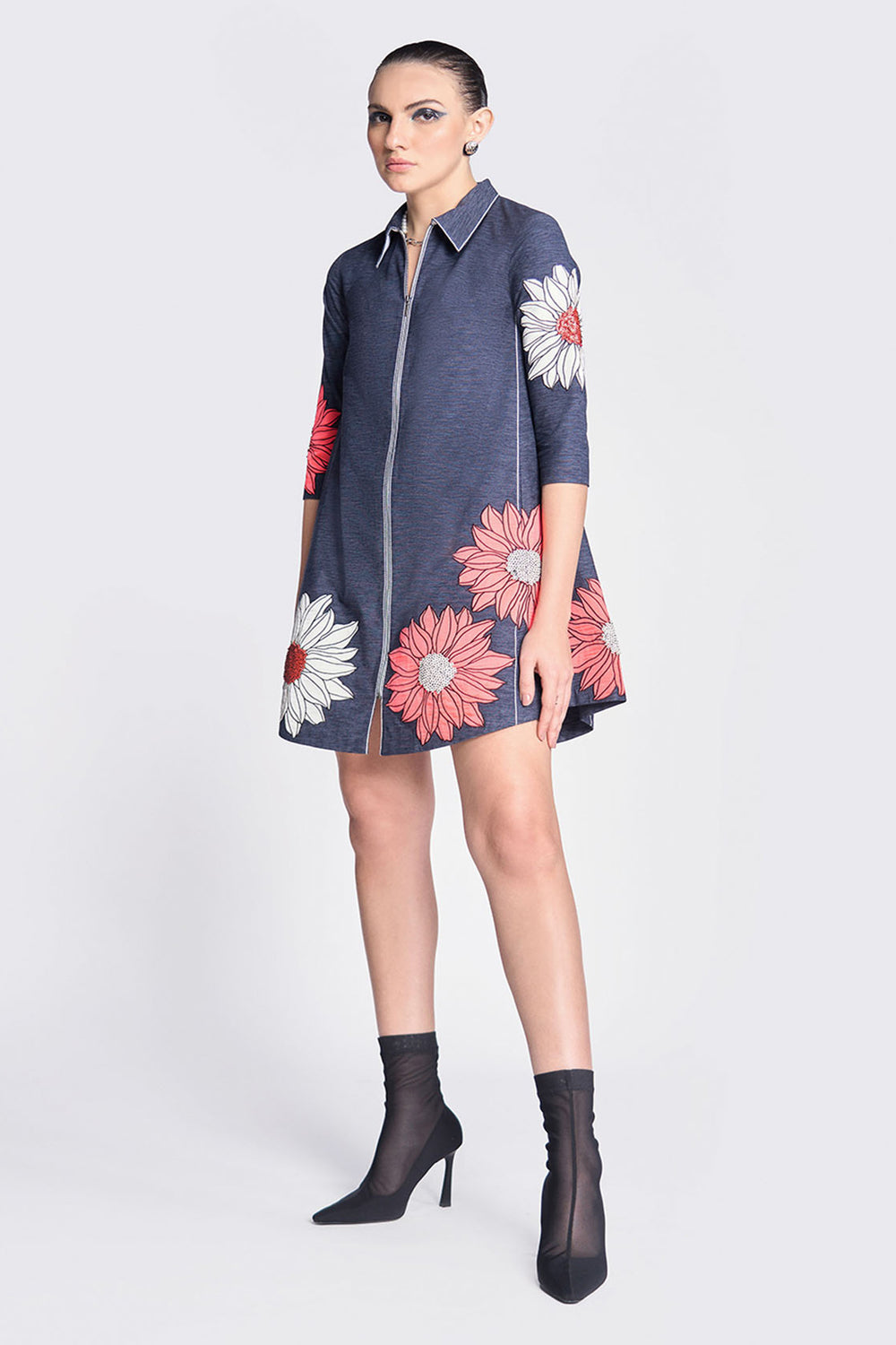 Flower Applique Side Triangle Shirt Dress