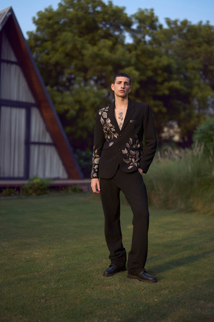 NARROW PANTS OF (HAZEL LEVES BLAZER)