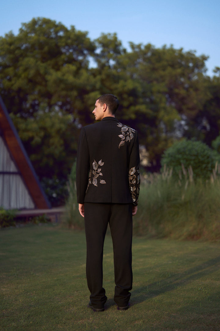 NARROW PANTS OF (HAZEL LEVES BLAZER)