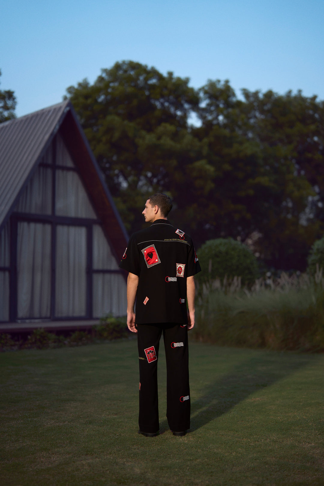 PANTS OF (STAMPS HALF SLEEVES SHIRT)