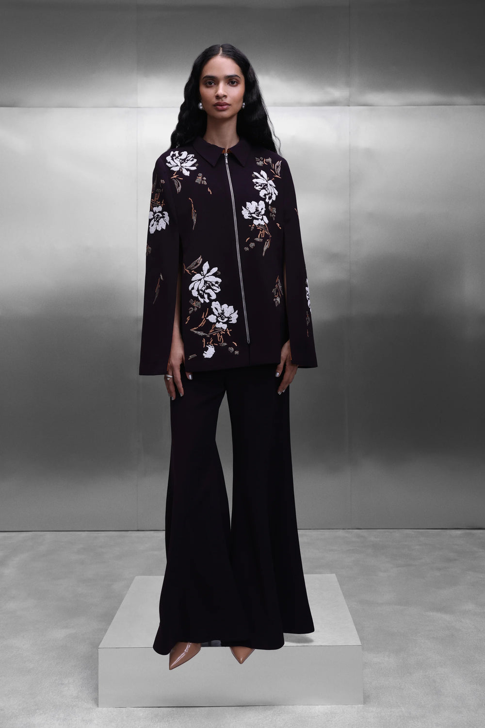 BELLBOTTOM PANTS OF ( PEONIES CAPE )