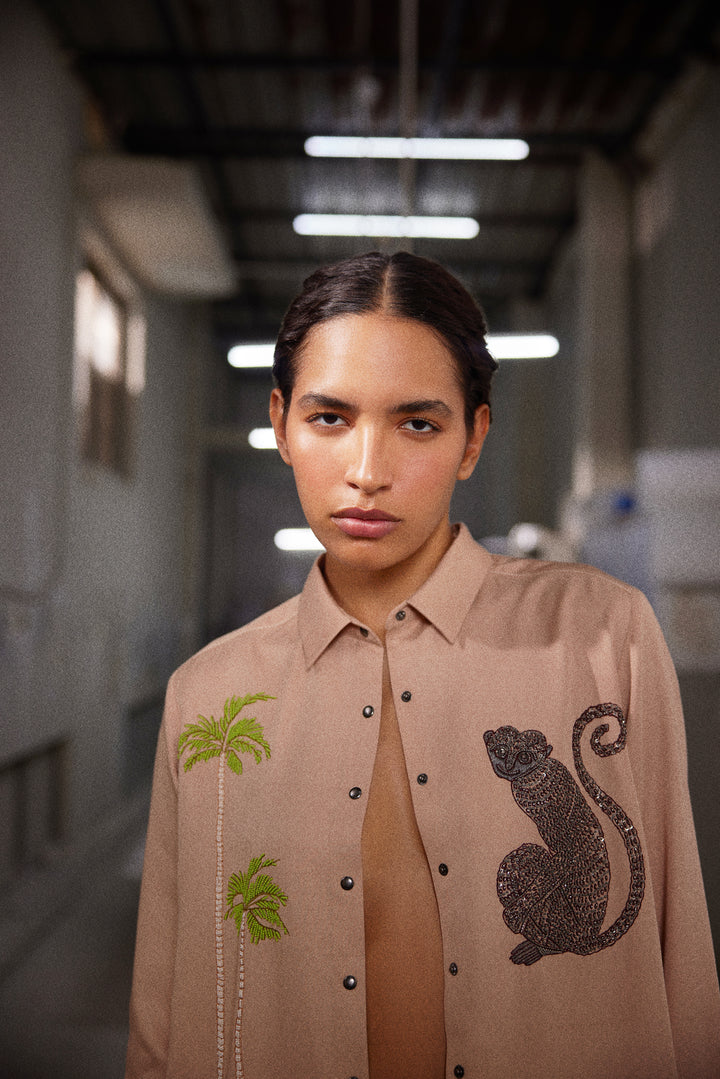 MONKEY AND TREES HIGH LOW SHIRT WITH FLARED PANTS