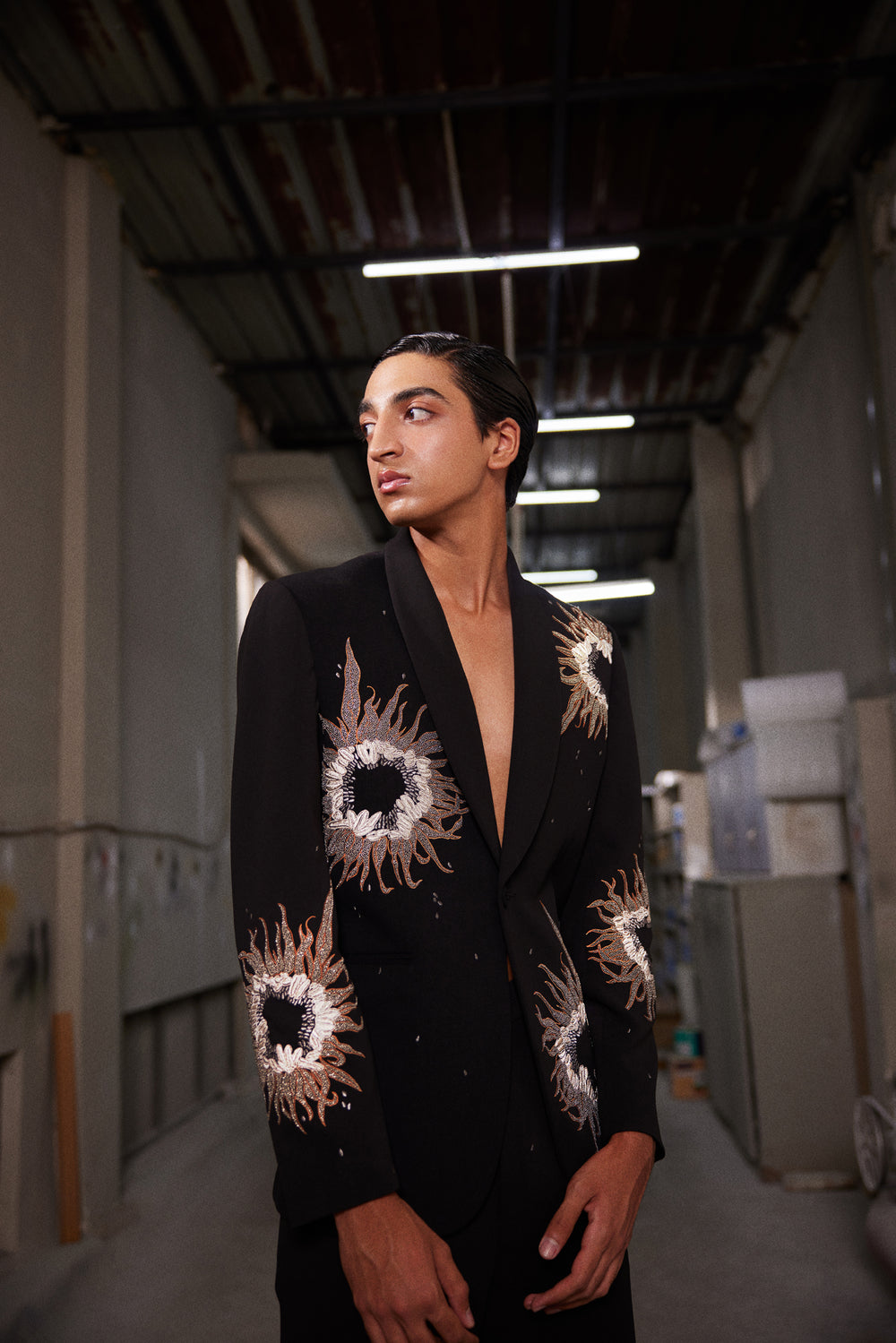 MULTI PETALS SHAWL COLLAR BLAZER