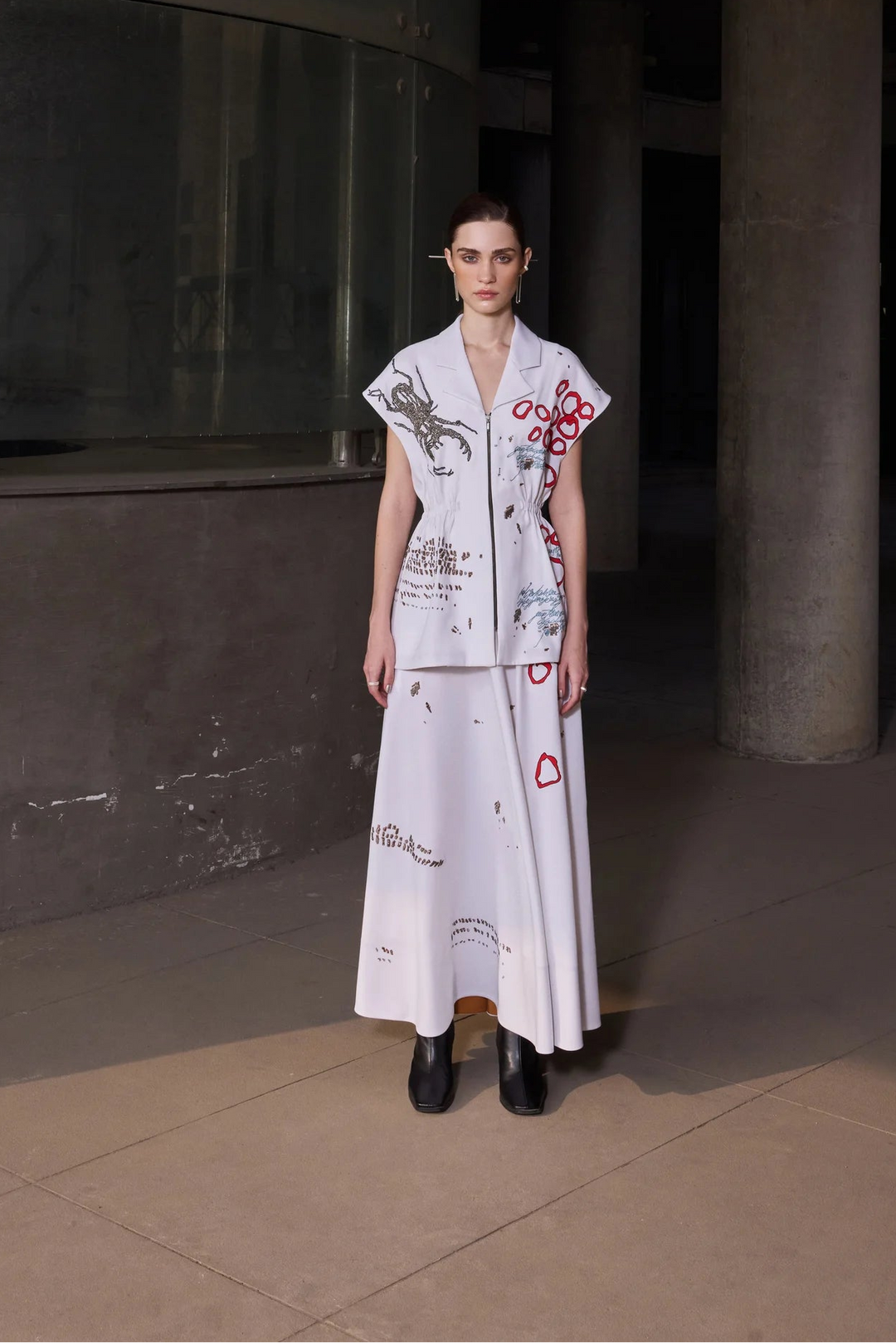 CIRCULAR SKIRT OF BUG THEORY ROBE JACKET