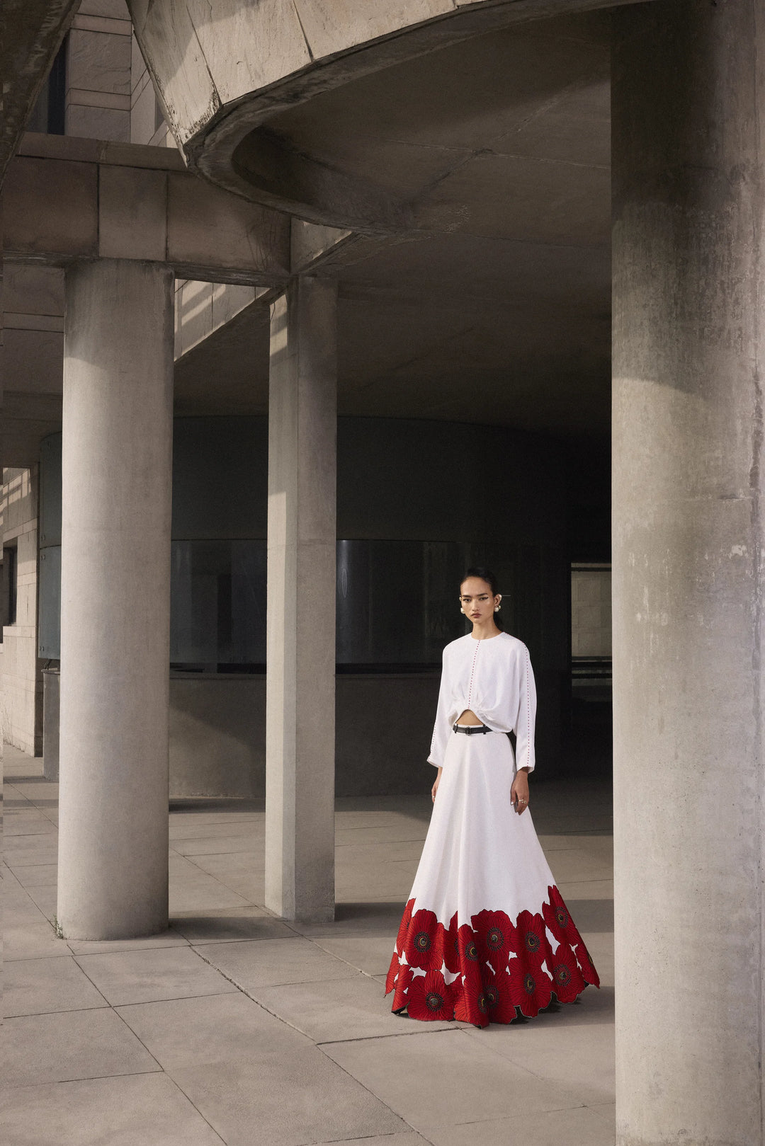 POPPY BORDER STATEMENT SKIRT WITH BLOUSE