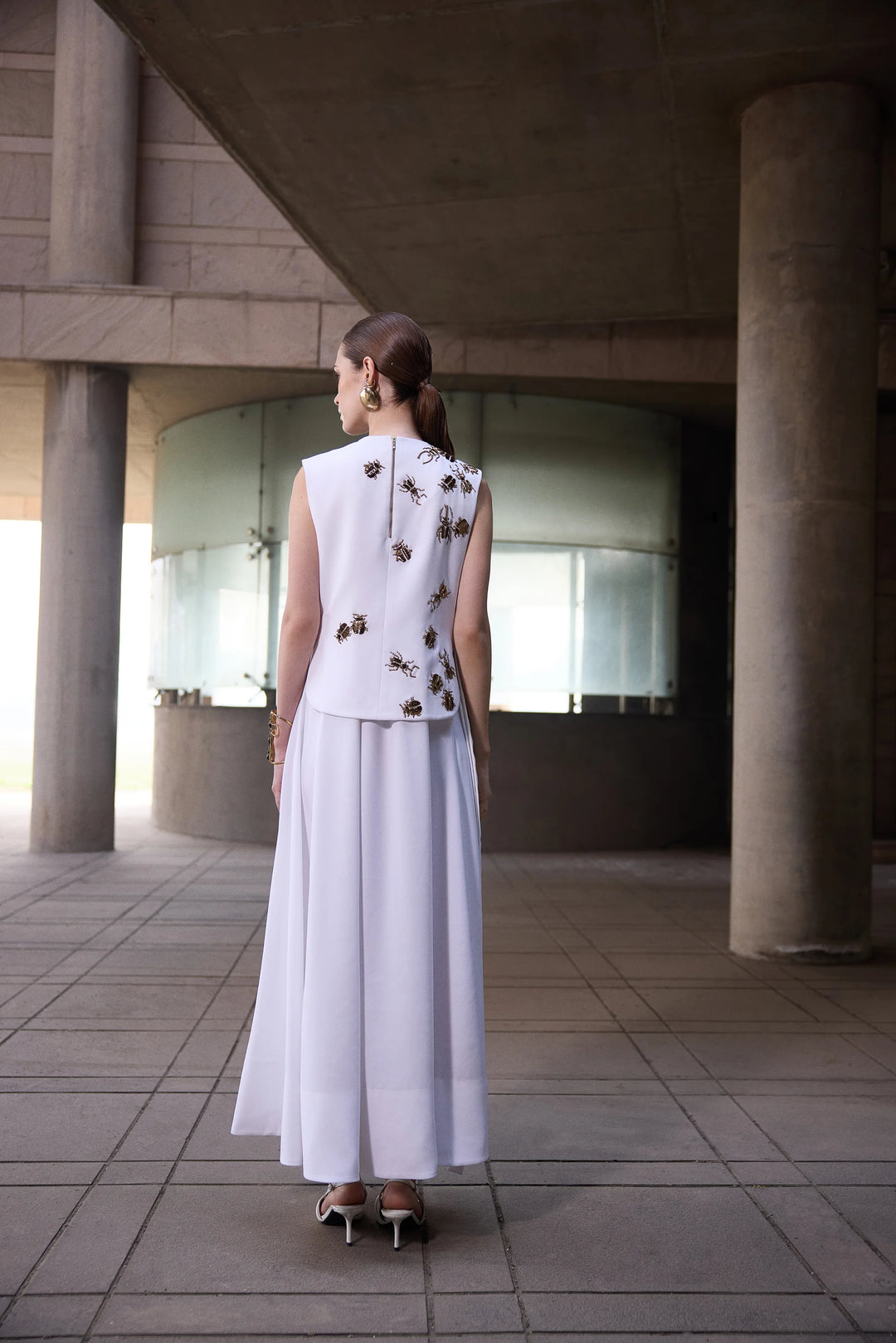 DRESS OF INSECT OVERLAY