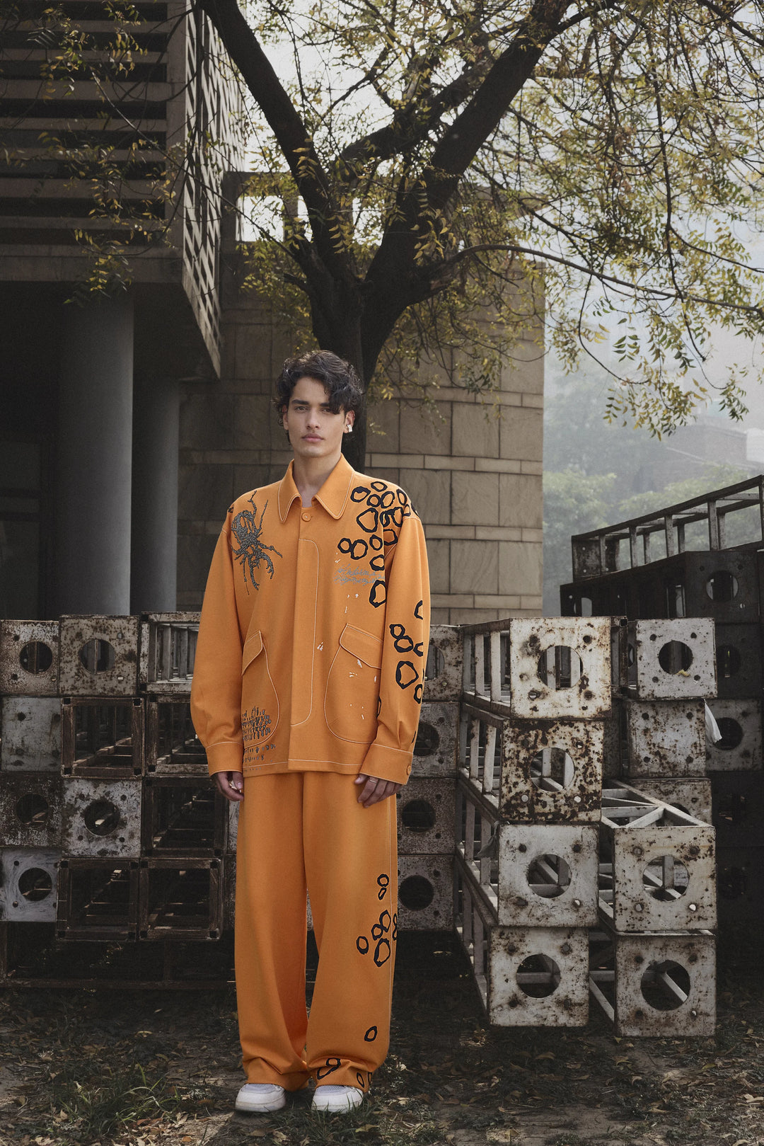 BUG THEORY OVERSIZED JACKET WITH BAGGY PANTS