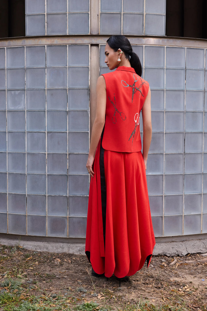 SCISSORS ZIPER OVERLAY WITH BIG WAVY SKIRT