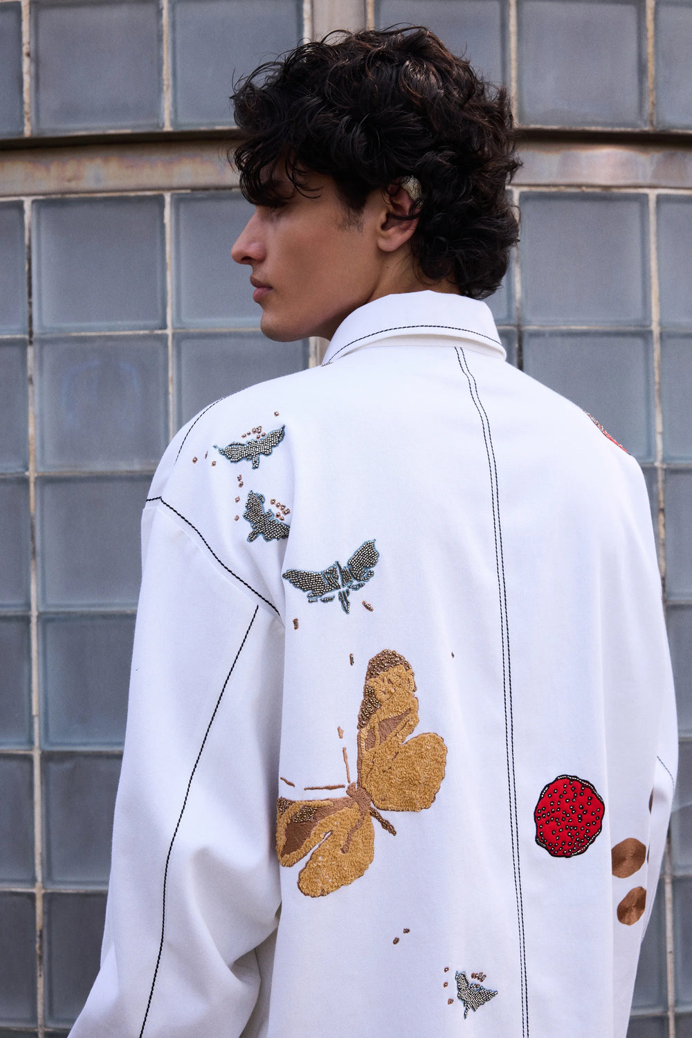 CIRCLE AND FLUTTER OVERSIZED JACKET WITH BAGGY PANTS