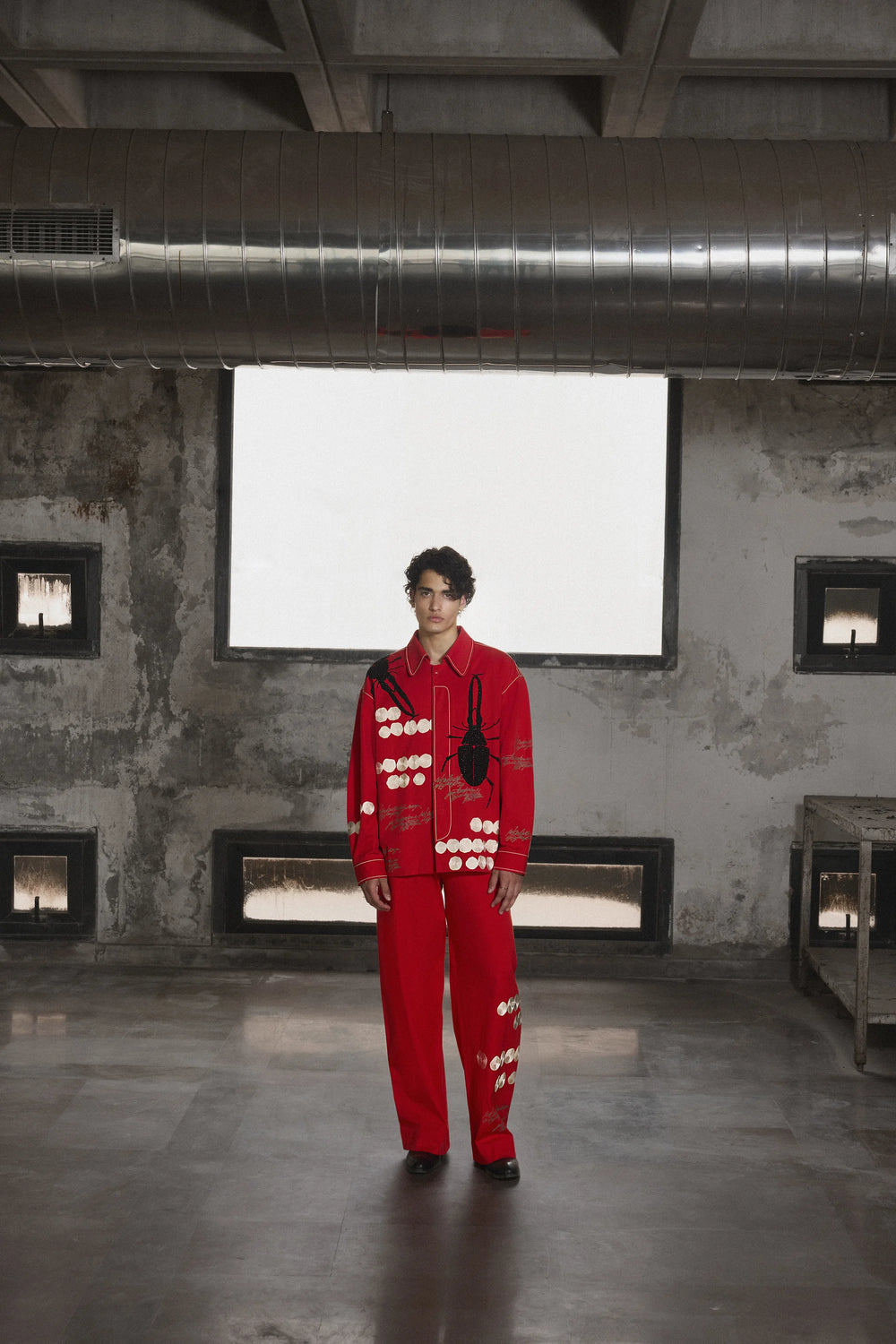 BUGGED OUT OVERSIZED JACKET WITH BAGGY PANTS