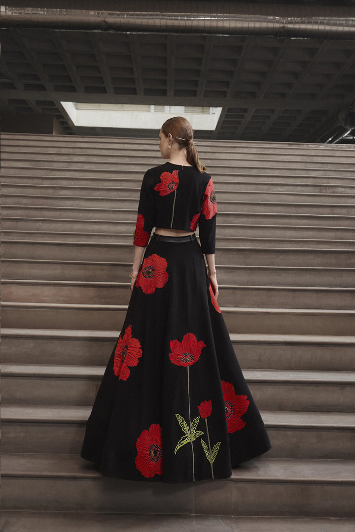 POPPY FLOWER BLOUSE WITH STATEMENT SKIRT