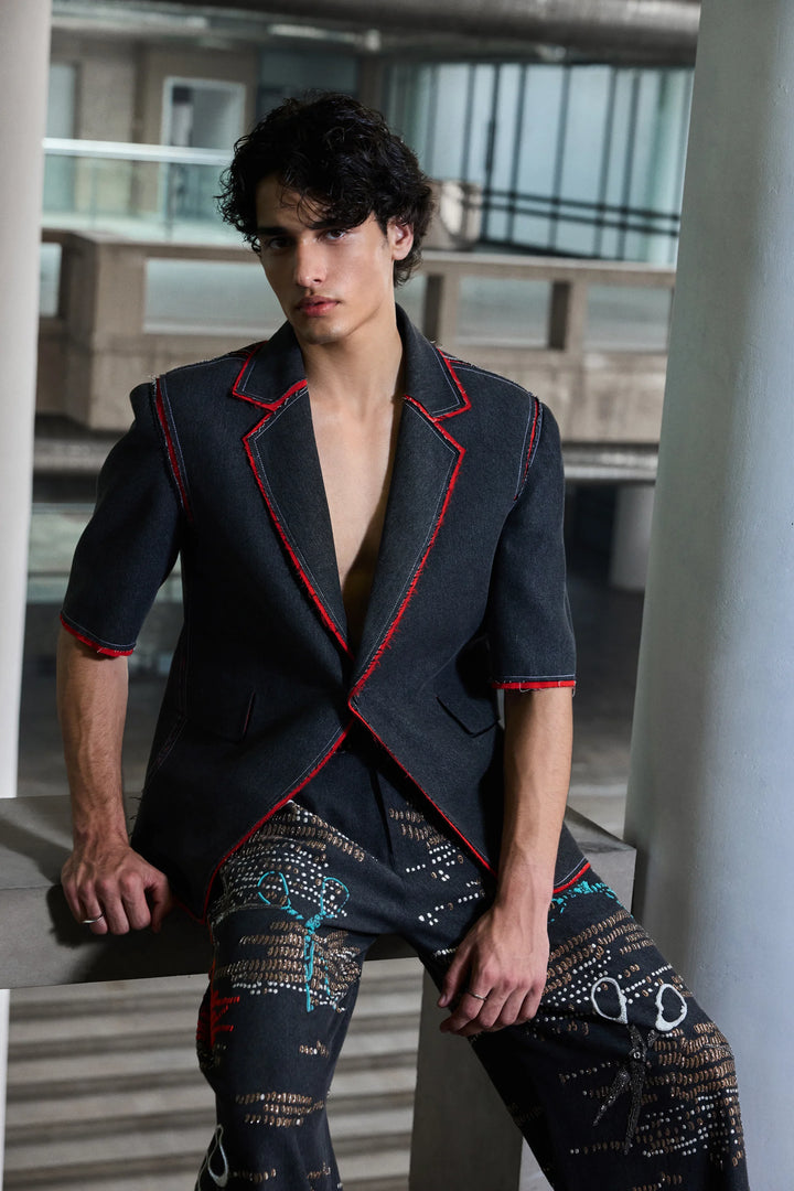 CONTRAST EDGE BLAZER WITH SCISSORS EMBROIDERED PANTS
