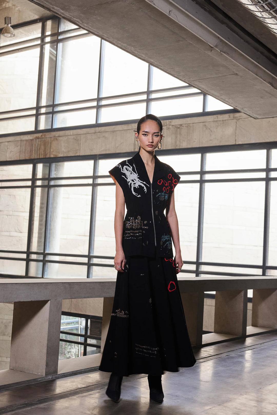 CIRCULAR SKIRT OF BUG THEORY ROBE JACKET