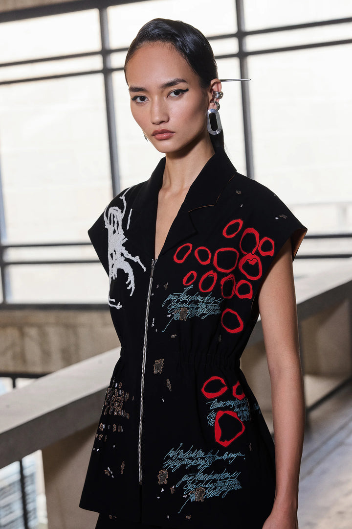 CIRCULAR SKIRT OF BUG THEORY ROBE JACKET