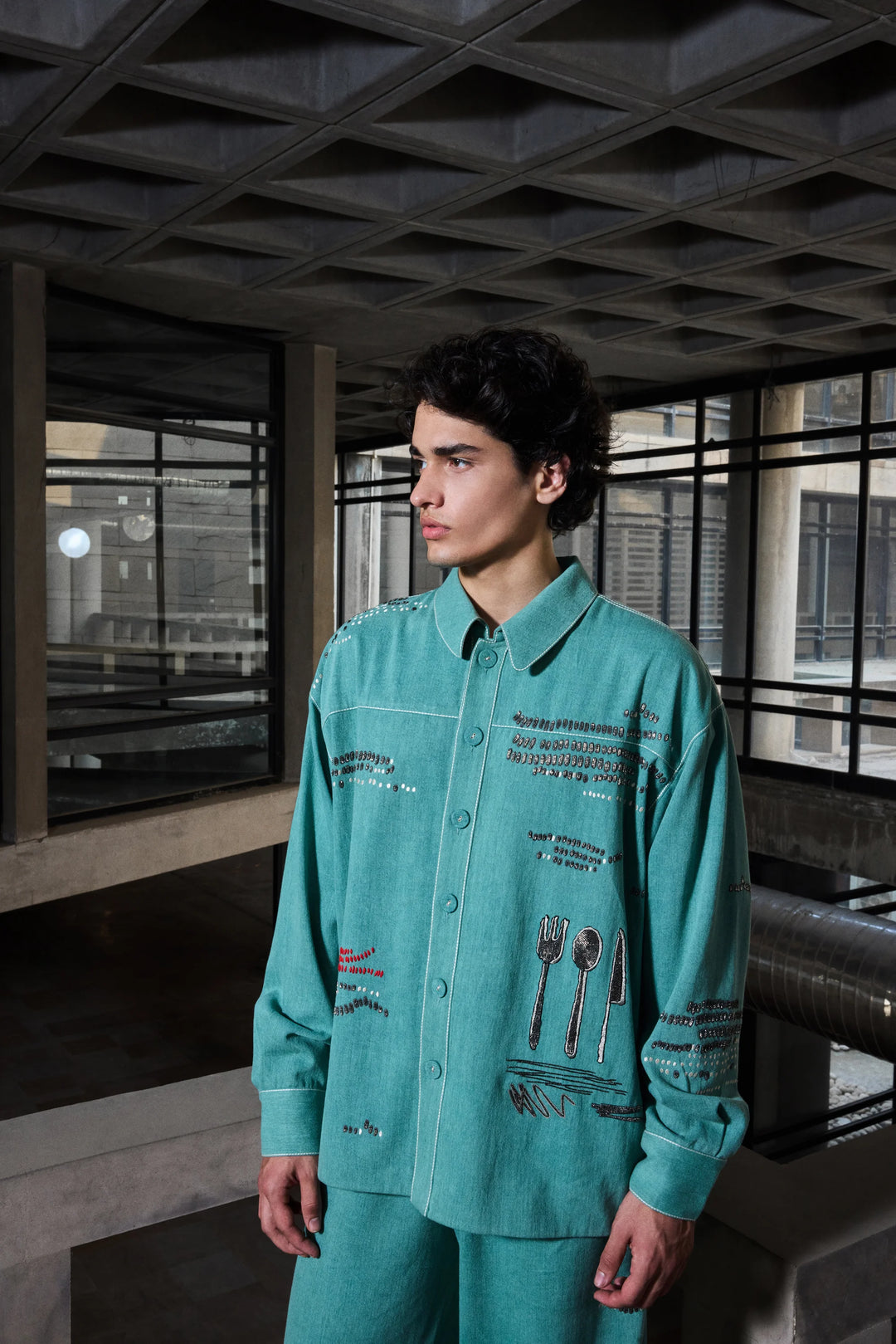 BAGGY PANTS OF ( CUTLERY JACKET )