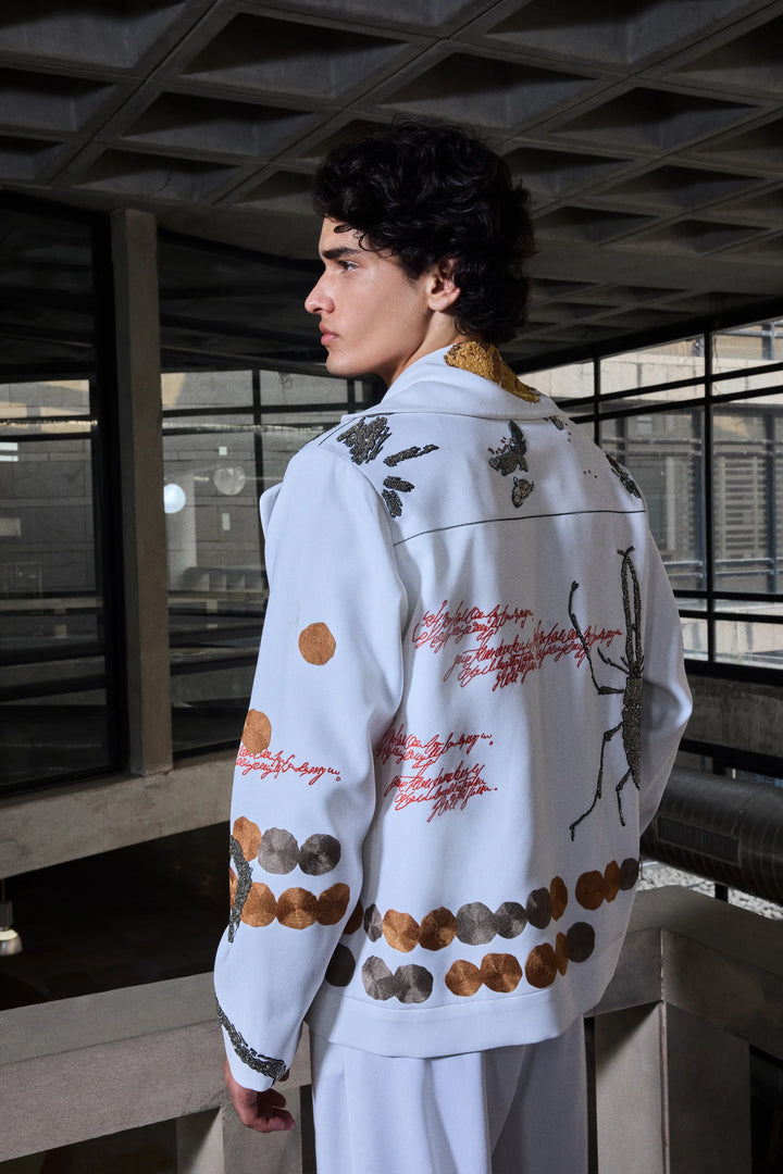 BAGGY PANTS OF ( CIRCLE AND FLUTTER BOXY JACKET )