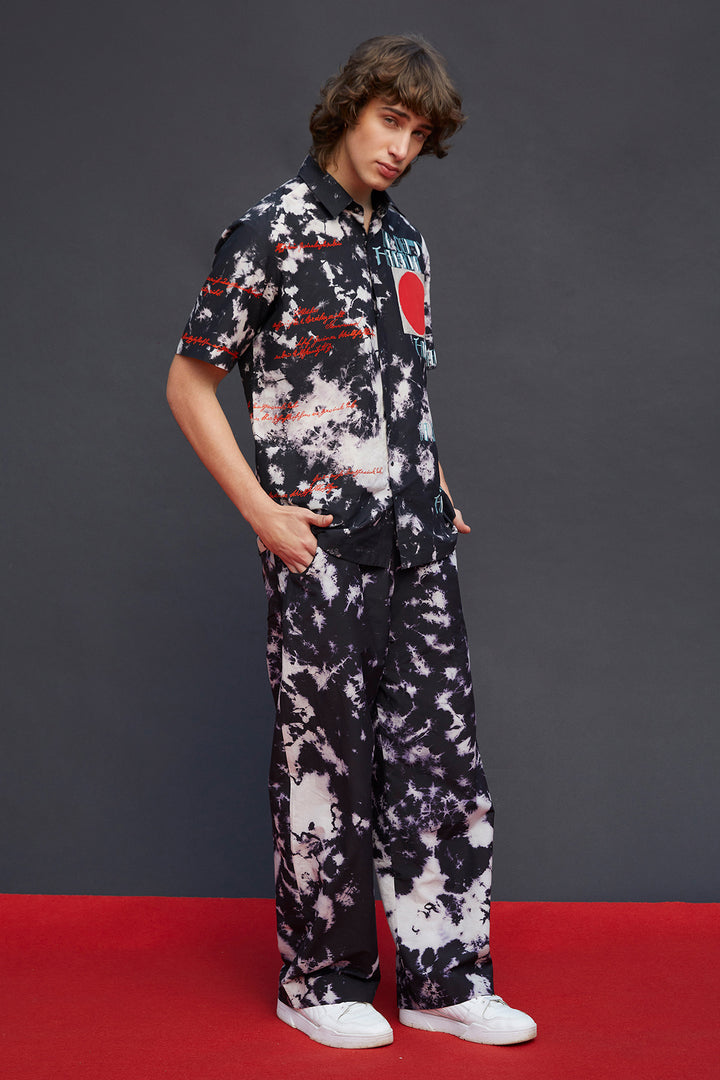 Scribble Half Sleeves Boxy Shirt With Baggy Pants