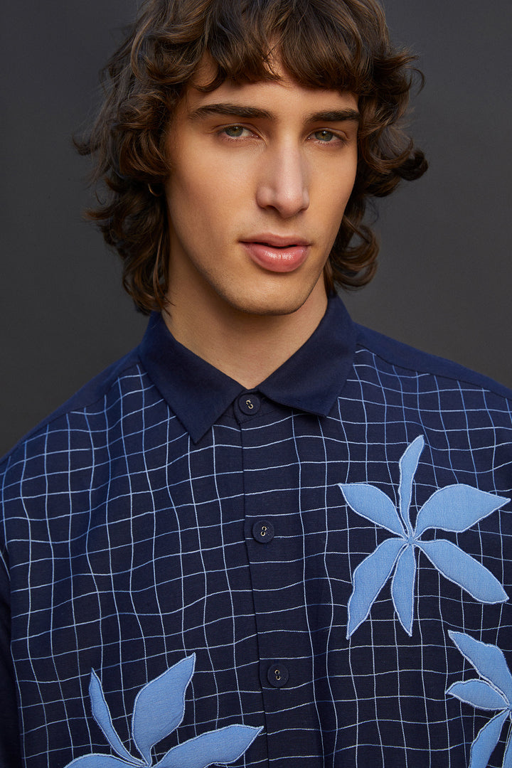 Distorted Grid And Abstract Flower Long Sleeves Shirt
