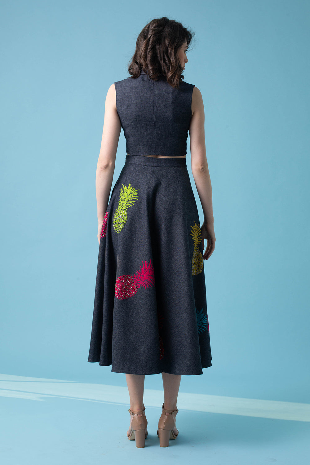 Pineapple Front Open Long Skirt With Double Breast Waistcoat Top