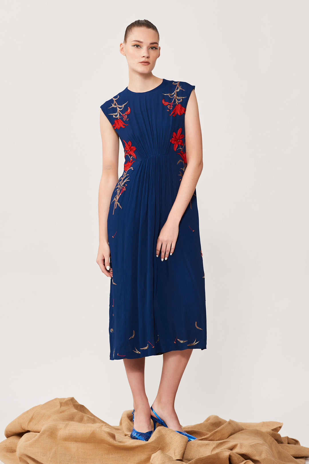 Lilies Front Gather Midi Dress