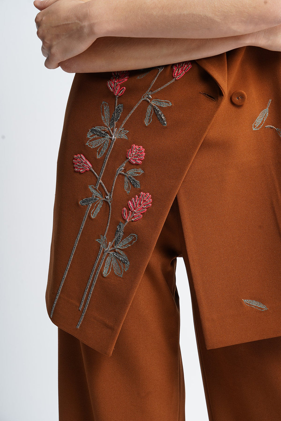 Meadow Plant Overlapped Sleeveless Coat Dress