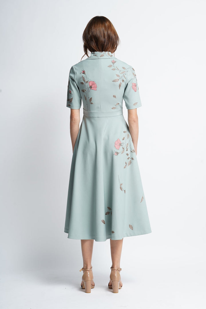 Roses Buds And Leaves Coat Collar Circular Dress