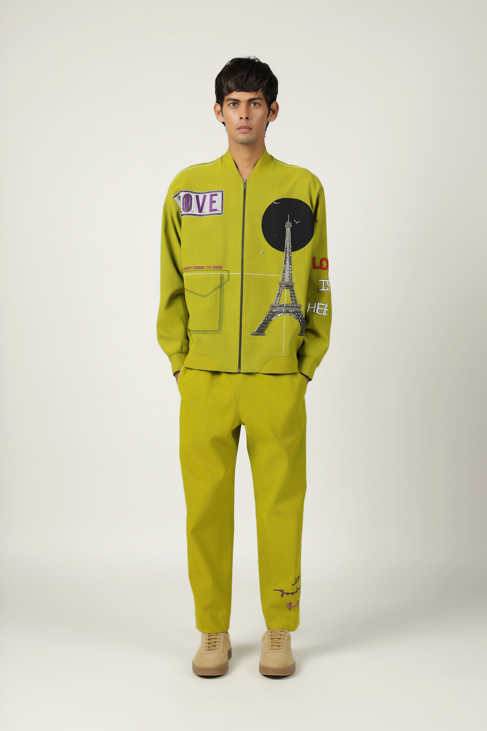 JOGGERS OF "( GOOD TIMES ROLL BOMBER)
