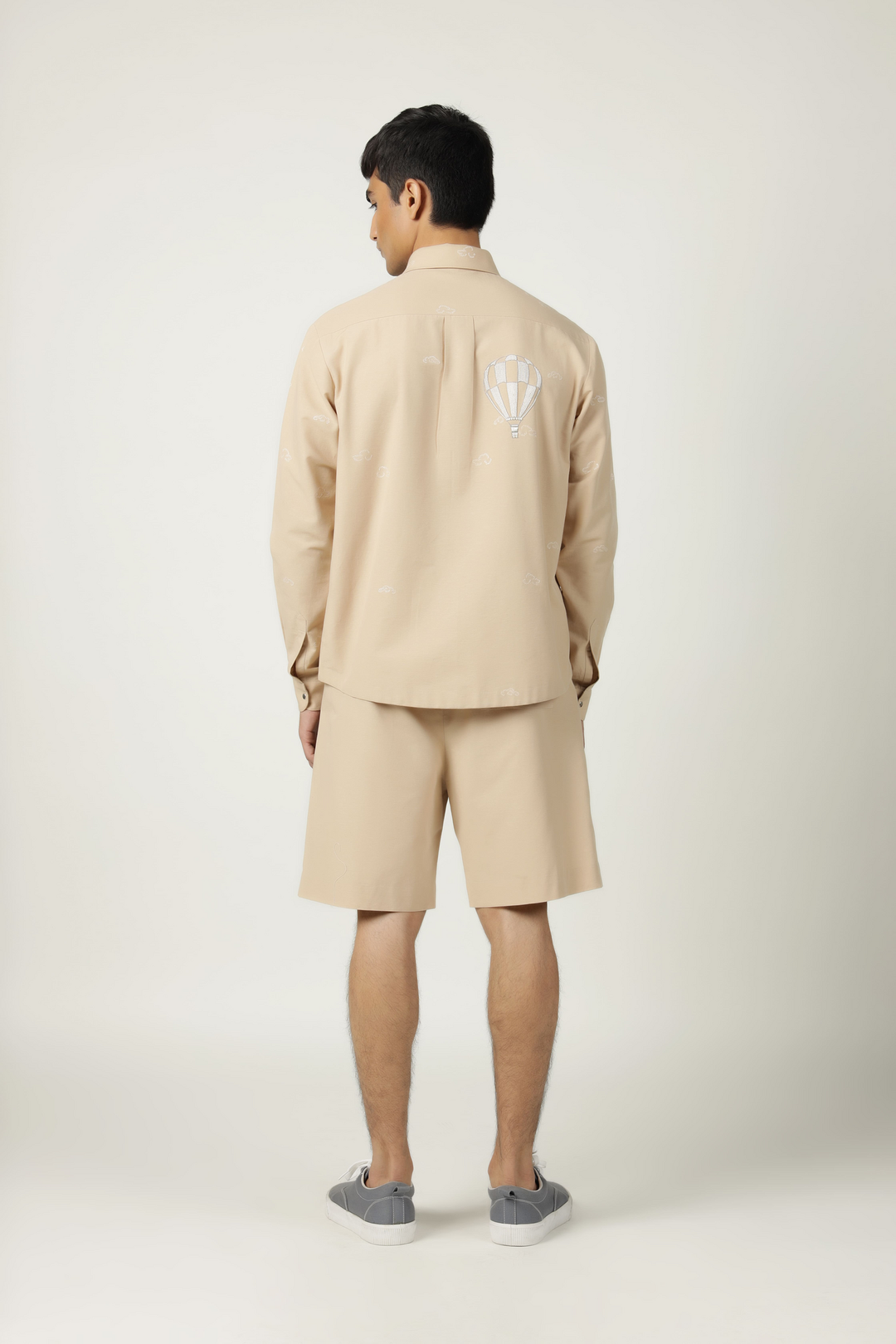 Shorts Of "(Lighthouse,Airballoons &amp; Clouds Shirt)"