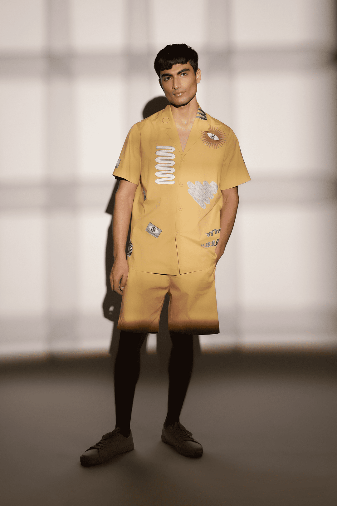 Abstract Shapes Shirt With Boxy Shorts