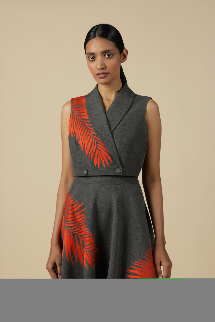 Circular Skirt Of Big Leaf Wrap Crop Top
