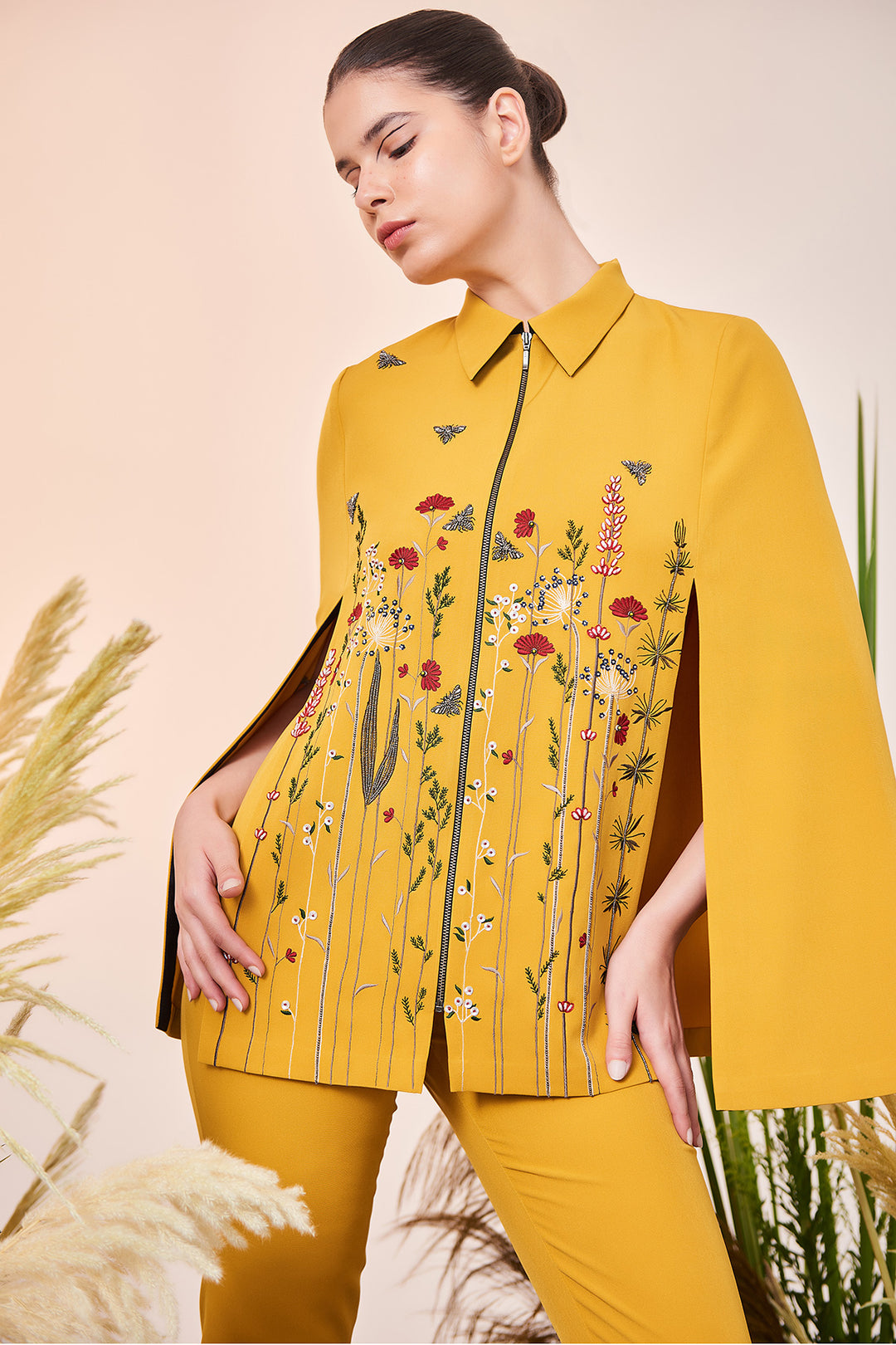 Summer Bloom Cape And Narrow Pant