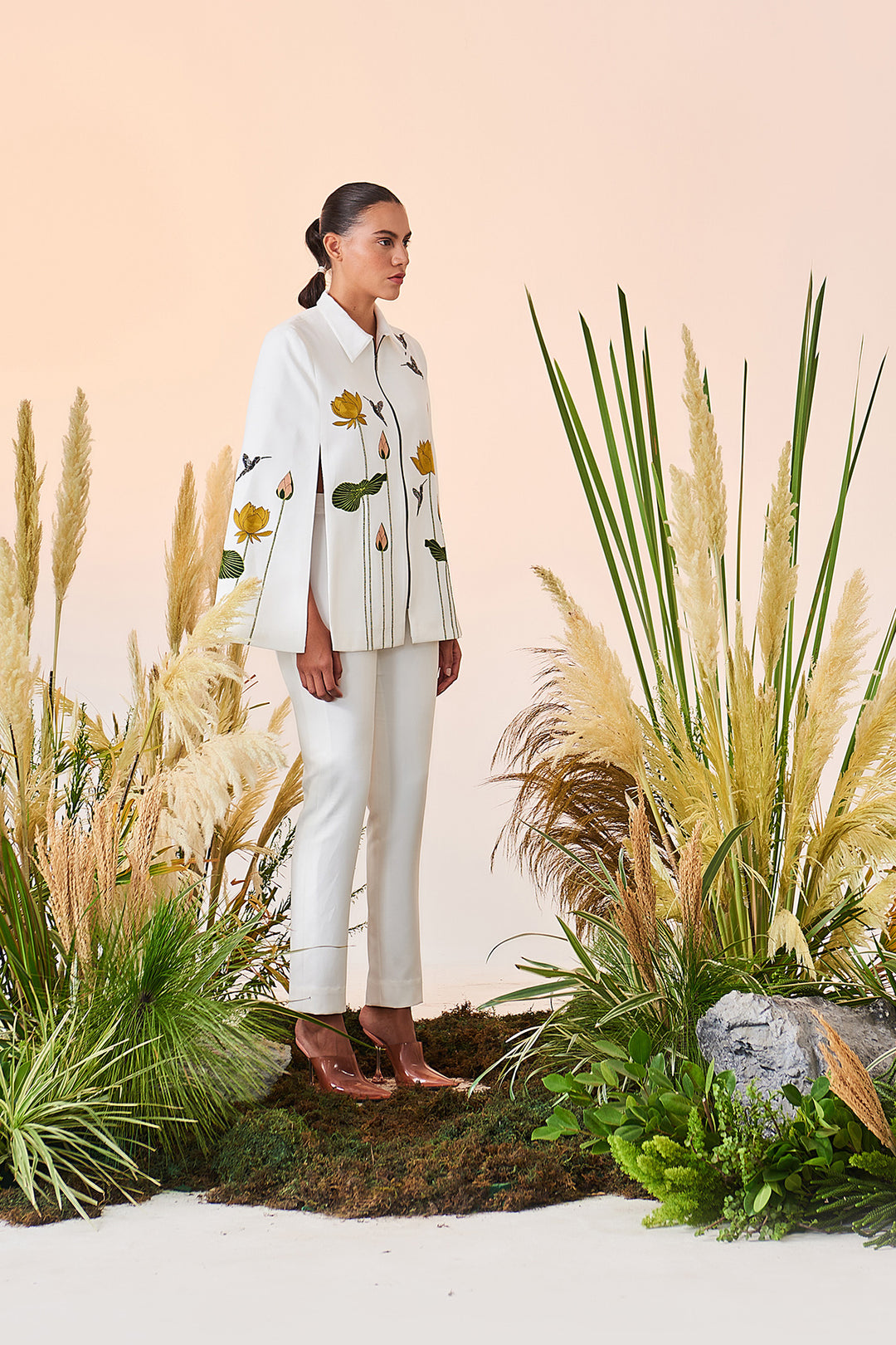 Narrow Pant Of ("Lotus And Humming Bird Cape")